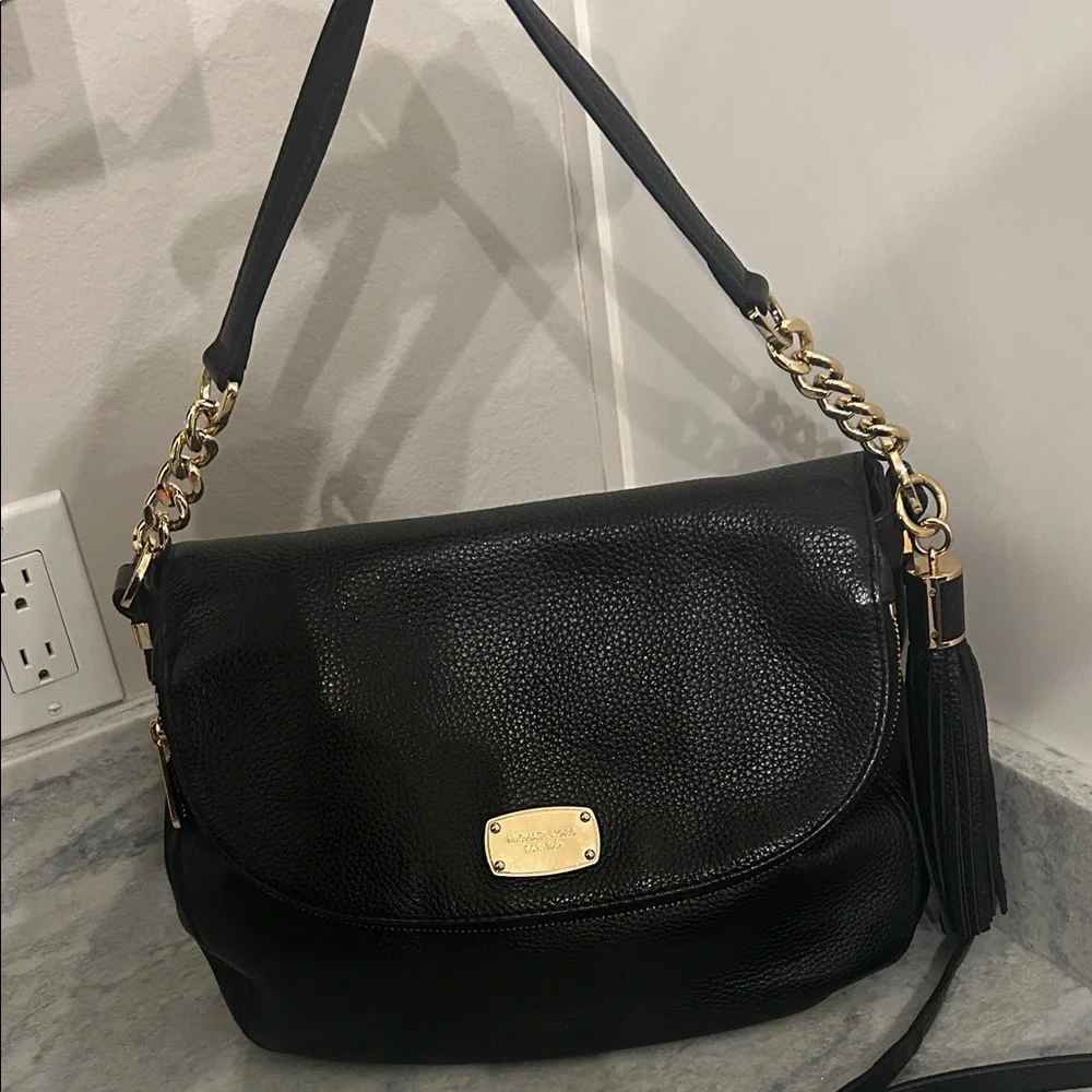 Michael Kors Black Pebbled Leather Crossbody with Gold Hardware - Picture 2 of 16